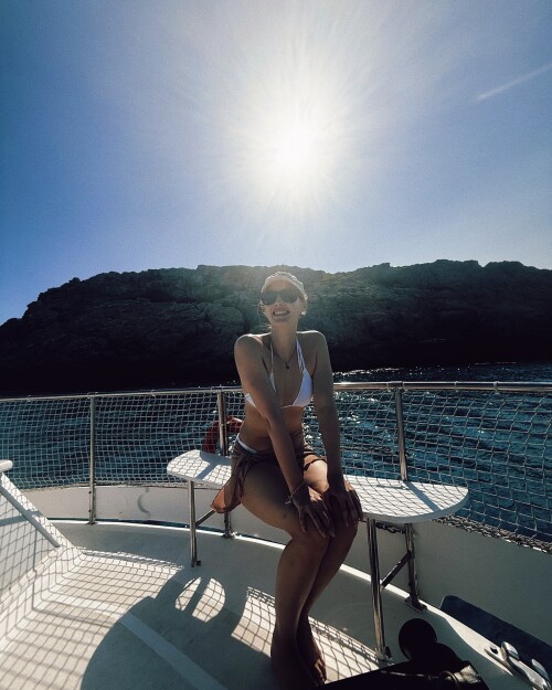 eefjah 3635301691146088812s2025 5 18 17.39.186 story1efb9b696c6084ea