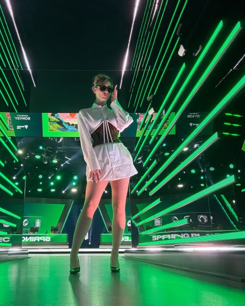 eefjah 3641212152643065933s2025 5 26 21.32.510 story21d6c57253cd72a8