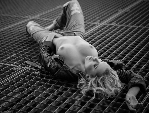 efsx09qA o25961bf76d4824a5