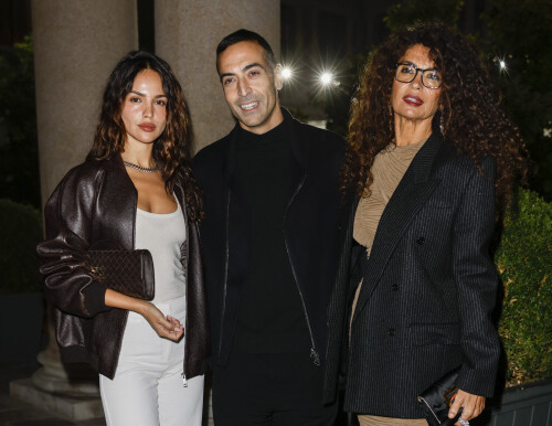 eiza 11bb5ffe2267a427ac