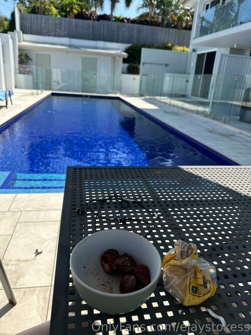 ejaystokess 000699f24b0030d971845