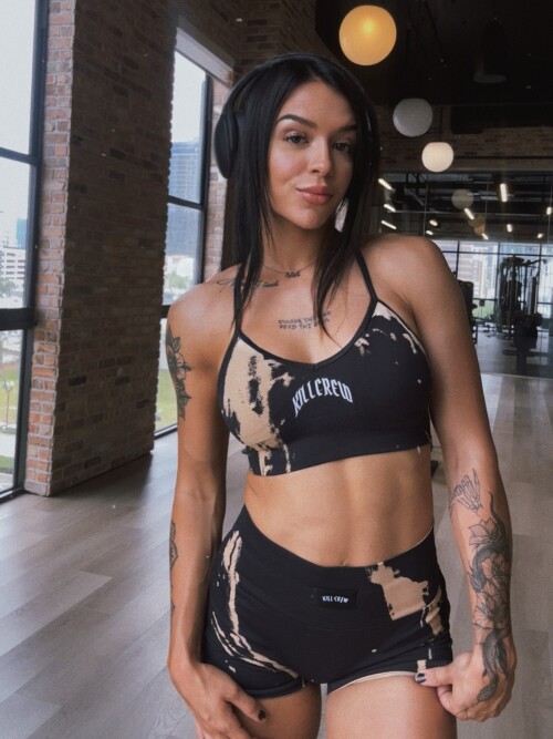 elaynablack reel 20250704170046d8437db9e951bafa