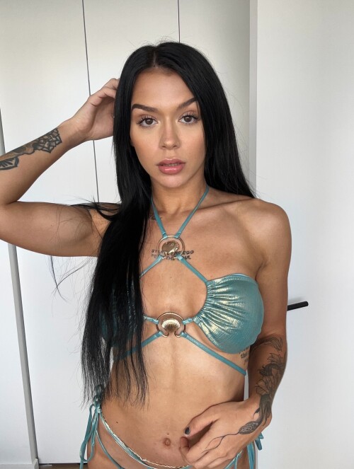 elaynablack reel 20250729153054 5fc9ff6bc90bf5a31