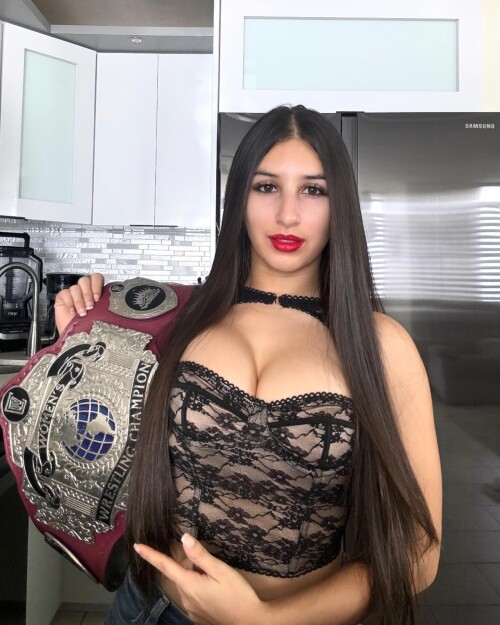 elena negroni 3676030214546555835cf94a027a66fd3cc