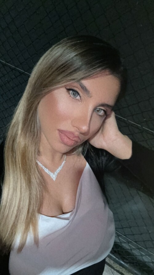 elifkaraarslan 17 DAwMgtMI3BCb2051b56887109b7