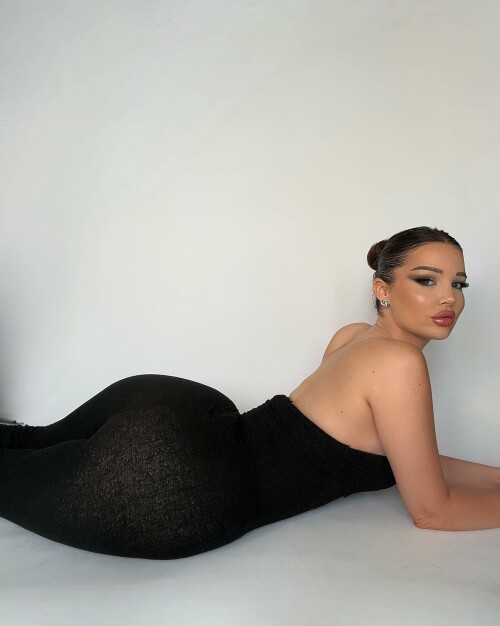 elizabethxgx 16915184371974bcf1f21c2a64b43