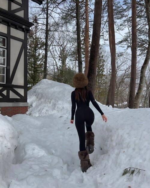 ellacervetto 20250328 0006f4c14c0b47295766