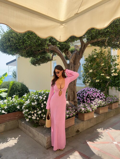 ellacervetto2025 09 02 16 12 410f63bec8 e0de 438e 87b1 29cb5834acbf5b4cd4a528c2140a