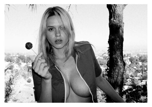 elle brittain 945206