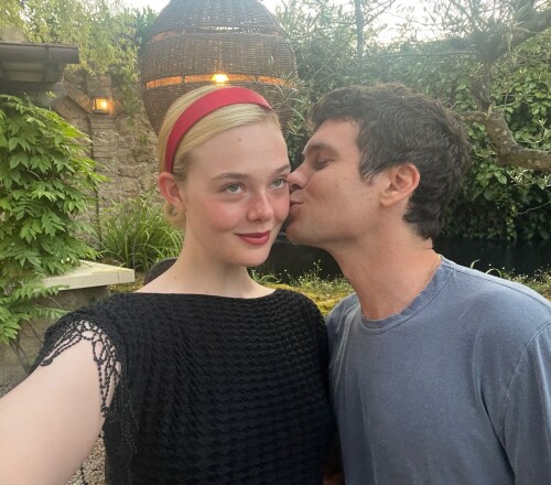 ellefanning 1752392964 300934572705f85d3996c178e9