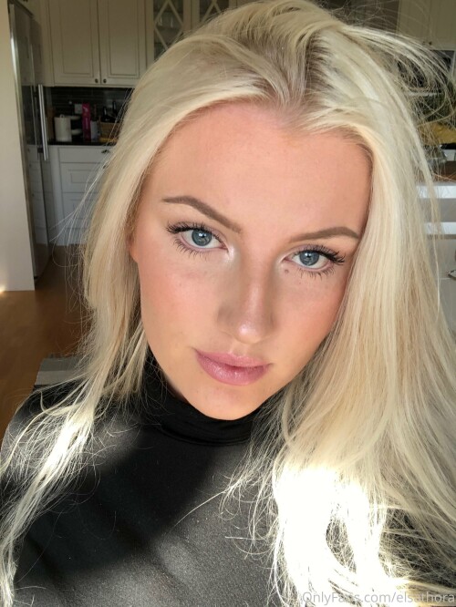 elsathora 2020 10 15 2320x3088 0cfb8c218302d33dc00a568bccddee74