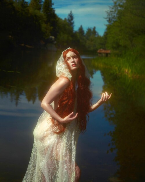 emackphoto 2 CaVFSrXpKV3 