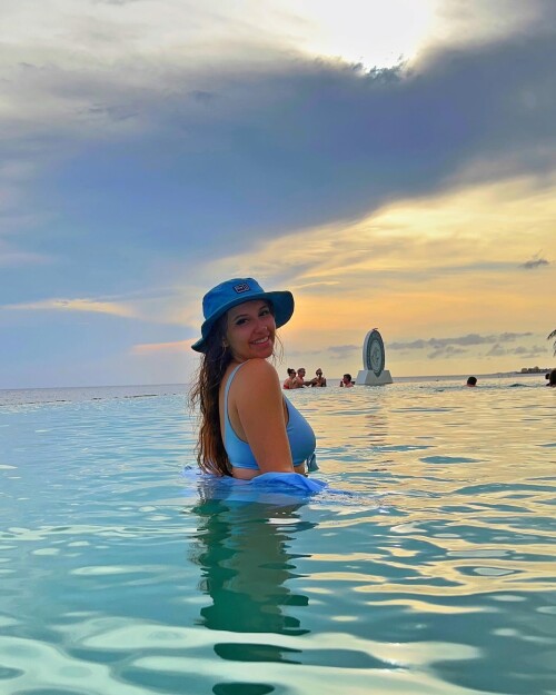 emikukiss 1724863084733 135f87165e5261093