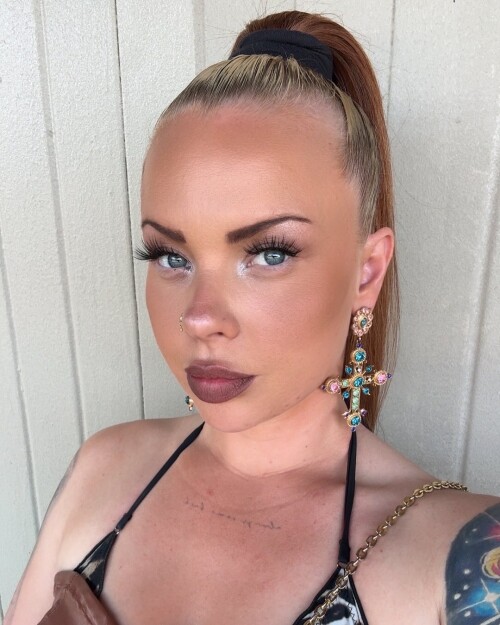 emiliebrooklyn 1746386336 3625273801941872421 5719273769faf402599542da5f