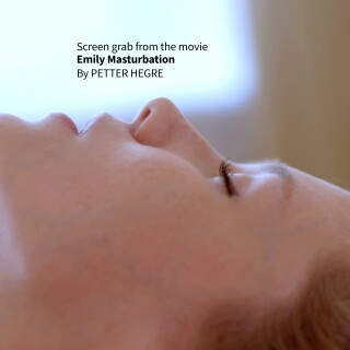 emily-masturbation-06c4317f3afd72154a