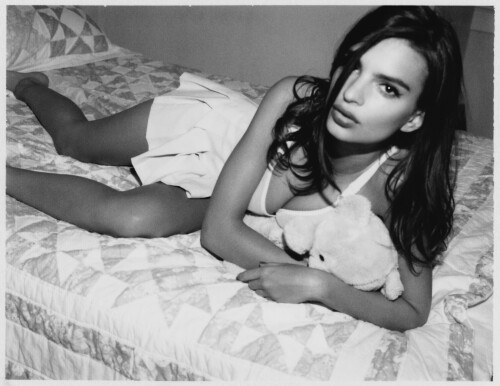 emily120a7d72d67272ec4a