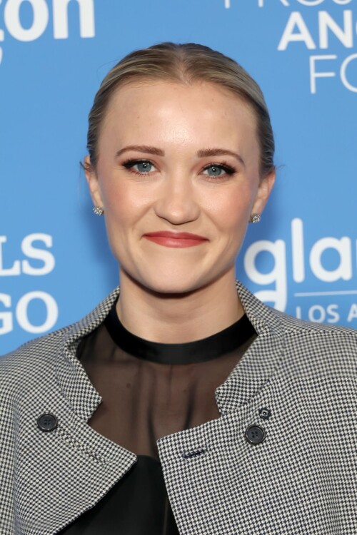 emily3dd6785e06ea760ad