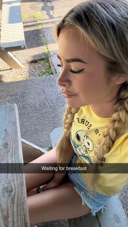 emilyelizabbeth 2024 12 06T19 21 42ead8dcde7bb1d718