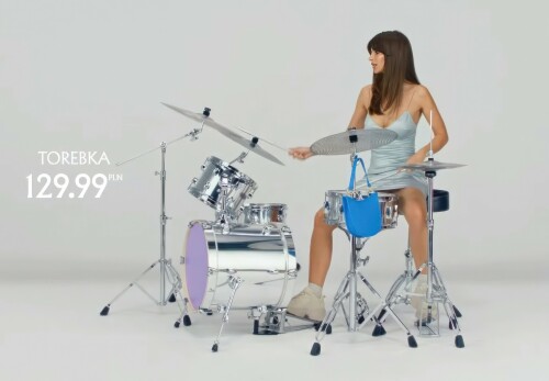 emilyratajkowski ccc006b745d5d5189e60f4