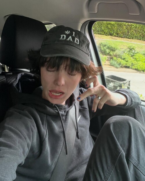 emmadumont__2025-05-11--12-32_17988bc017ac84e7e