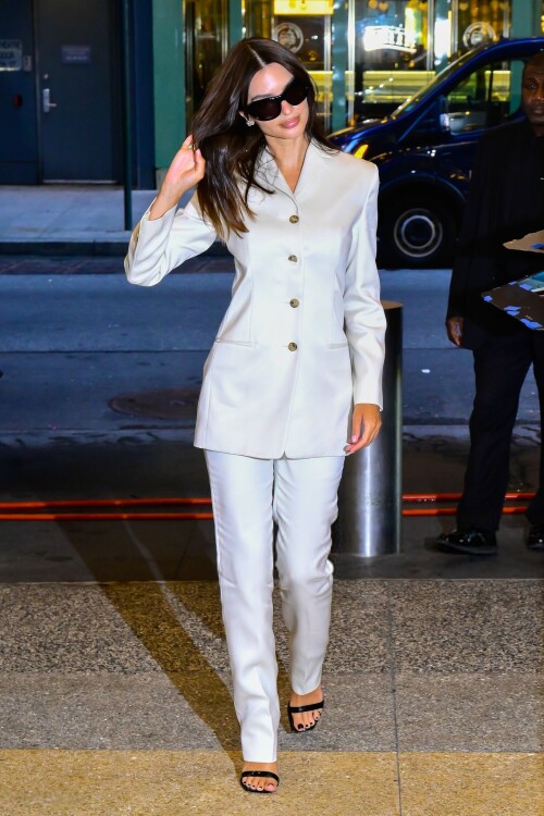 emmmuygh 27869519ba3206fae9