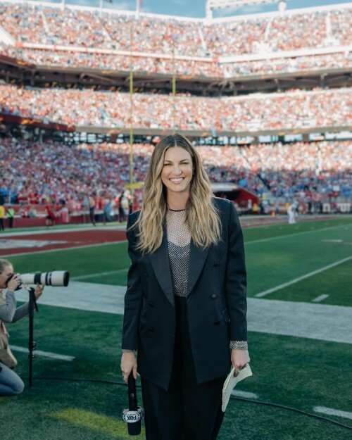 erinandrews 20240130 p 3291997790107645106 1 3291997786408396094a5c4f10d1971492f