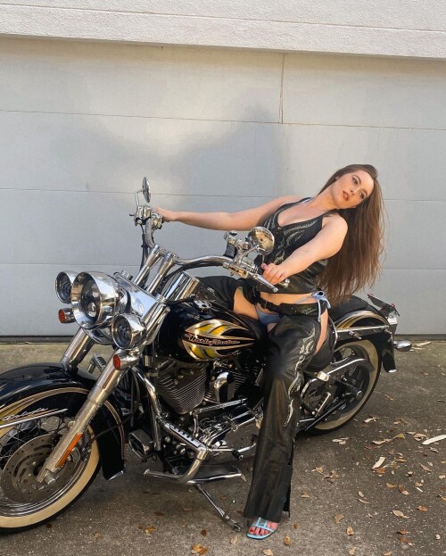 erinmarleyklay CMWEcFjs0za 757d9b7ea53a350b7