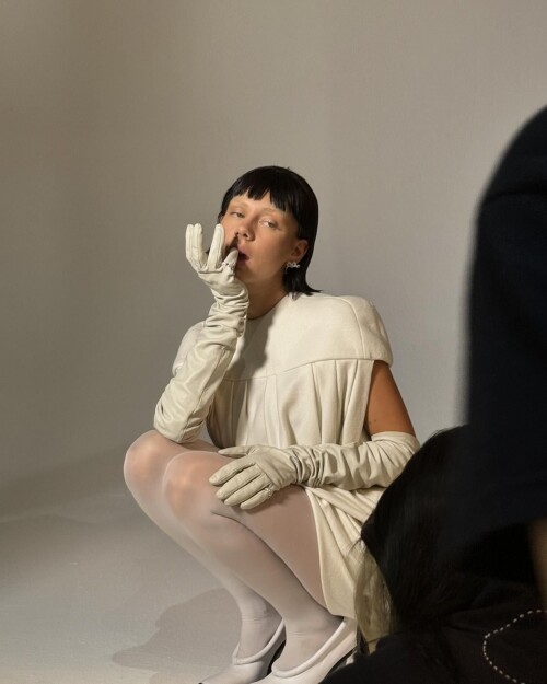 ester_exposito_1727021816_3462832437152906649_386189519147b460b4227baa9