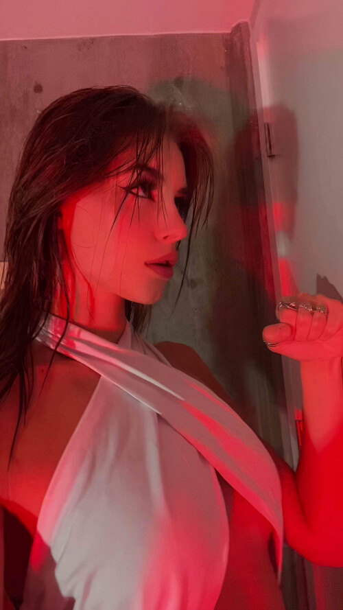 evacudmore 7118212347436567814 1