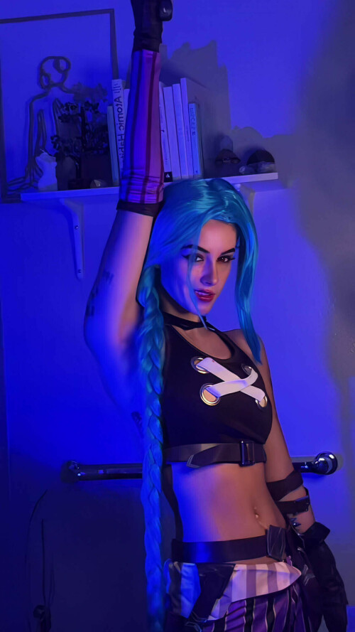 evacudmore 7137409452810063110 3