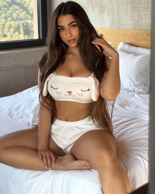 evasavagiou b52059e317b543f0bc0939861a413379a1babb915e7fe36f