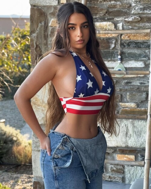 evasavagiou fd43ba8f58f342a8a478ea2ad896c7bfda7837c5d4ae7bb1