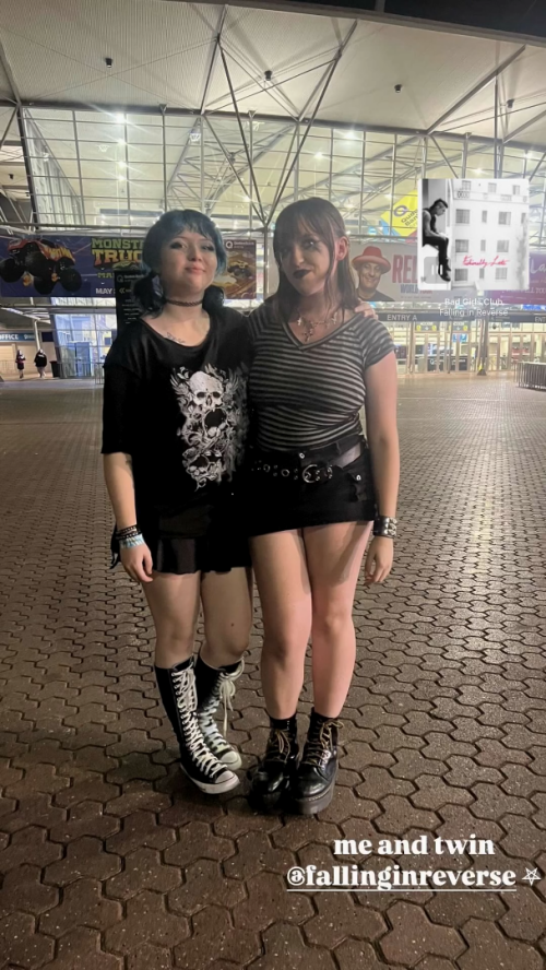 eve_cee0414b99ea4ae1aeb446