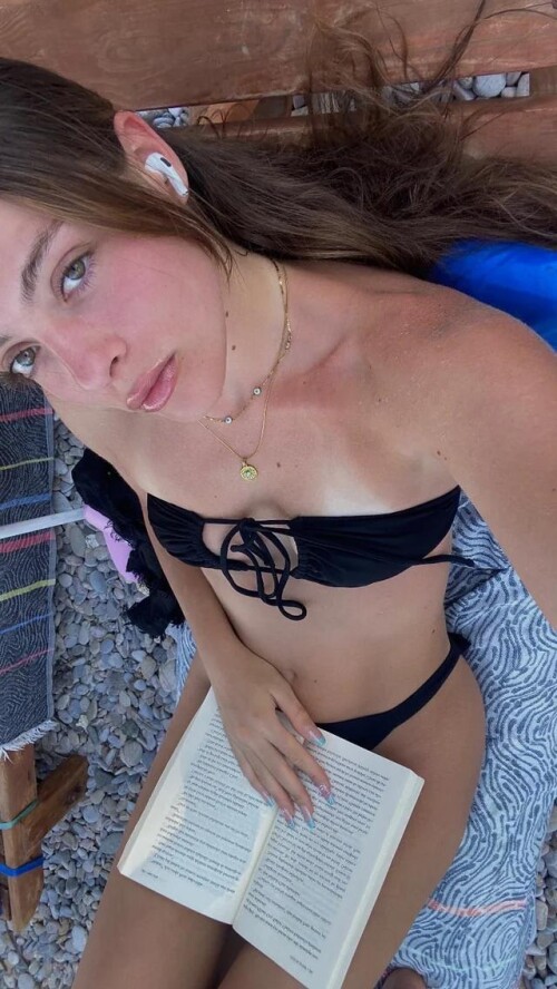 eylul ileli v0 4twlcfnj20gf1d0c6bef7061df8a8