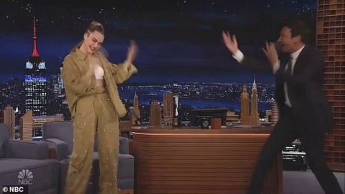 ezgif.com gif maker 2085716248307c30e