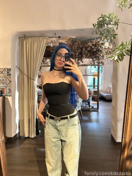 f0359c18 53fa 4793 a25e b15578a1b0b4a8c563699f1b2572