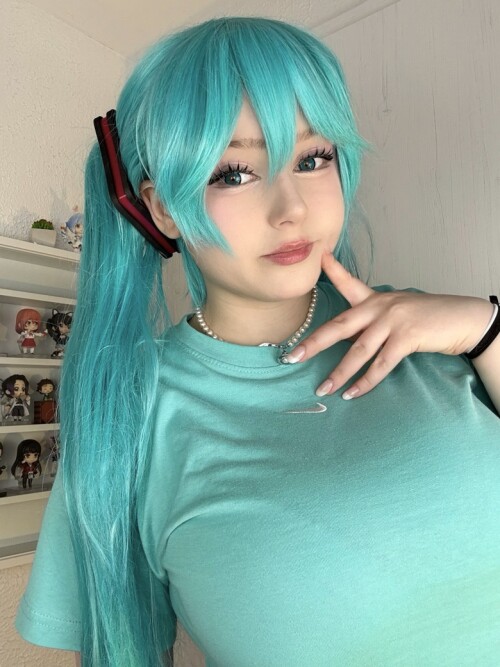 f08f0d89 b009 49ec a6c5 3895a5cca616 82d03f8f 70 4c20 957d 1102c85e290e173124be4fc70daa
