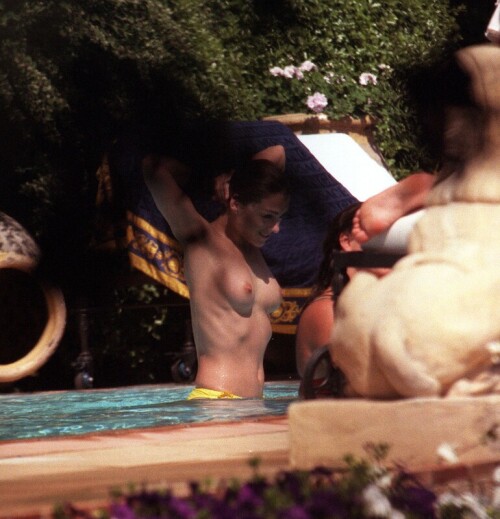 f0jpzqiq9dje87183f274a0d0d42