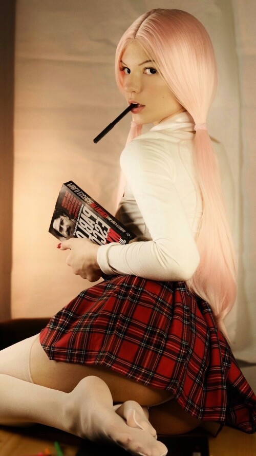 f2342 17dab925785f4918bc