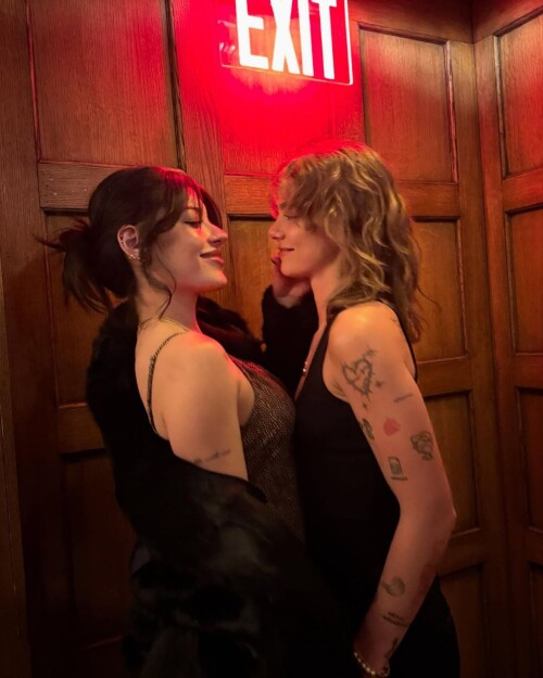 f962c2d3 638c 494c 8f3b bc595f25bb939f6c8a0efbaa8806