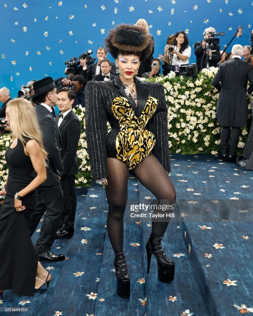 NEW YORK, NEW YORK - MAY 05: Doja Cat attends "Superfine: Tailoring Black Style", the 2025 Costume Institute Benefit, at Metropolitan Museum of Art on May 05, 2025 in New York City. (Photo by Taylor Hill/Getty Images)