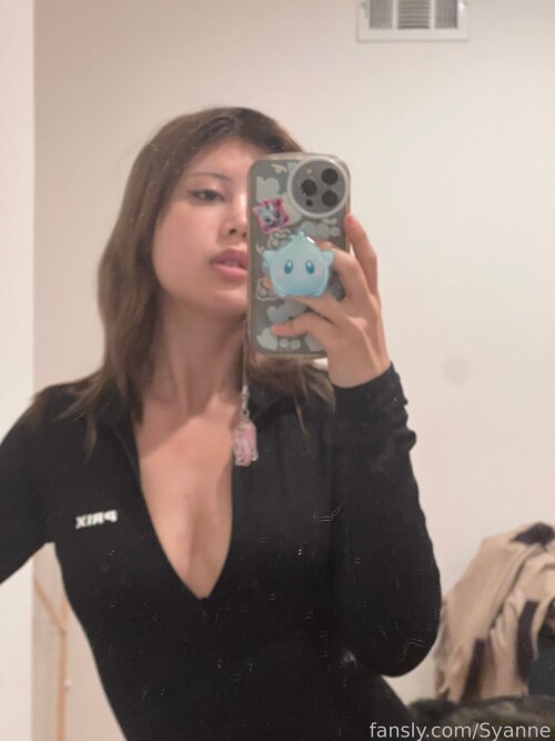 fansly 1szhbwve2md2c310e5804ae2d71