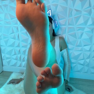 fansly-21ivso14fz1104428080a510fa8