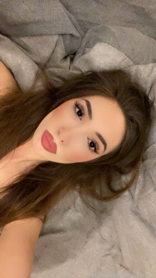 fansly 2h68a2yi5rz7a7430e198937cd8