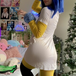 fansly-2kvm4xzc7nr339247bd0601e914