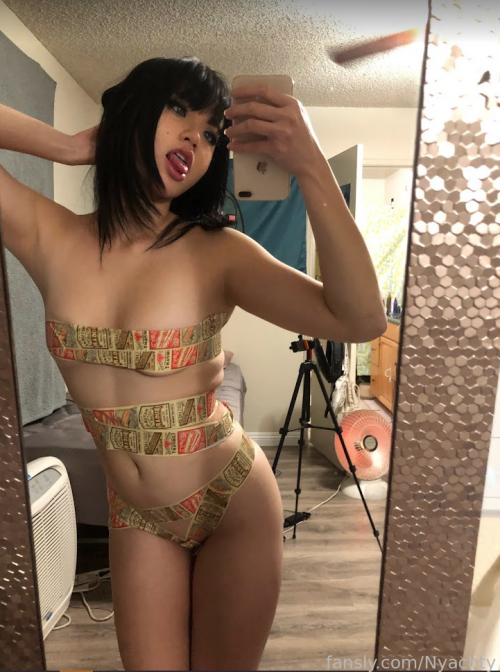 fansly-7s38oi931h9b74758f9d1c05b1