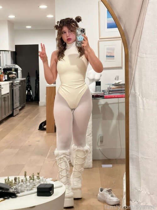 fansly 7wmcezrnt0d094b0411407878c6