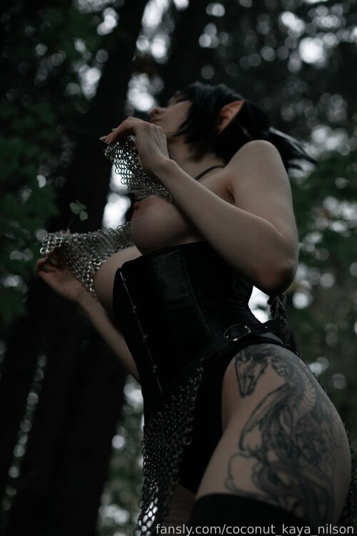 fansly au85iz98wuheae02998af5651ee