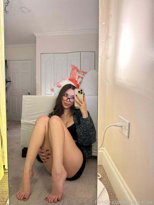 fansly-h8y049u0u8lef801fc10b70b8f1