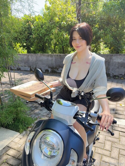 fansly iztz51o5hll6af5c62eb4959e13